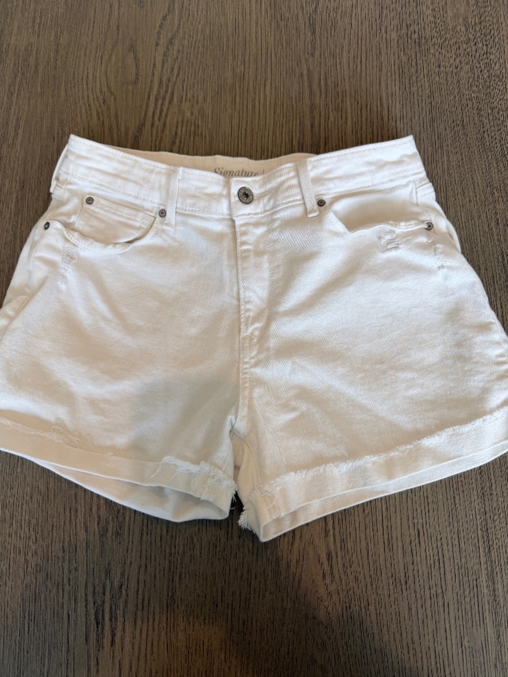 Signature by Levi Strauss High Rise Shorts Distressed Stretch Cotton White 8
